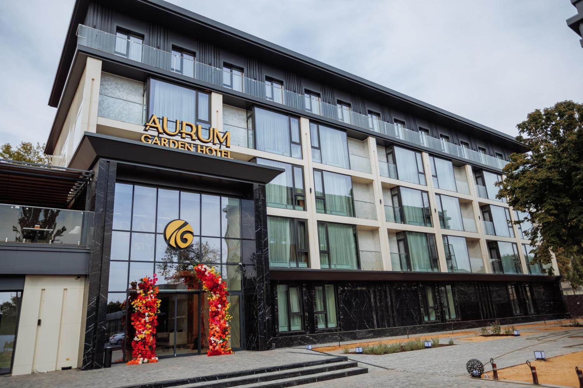Aurum Garden Hotel Szymkent Zewnętrze zdjęcie