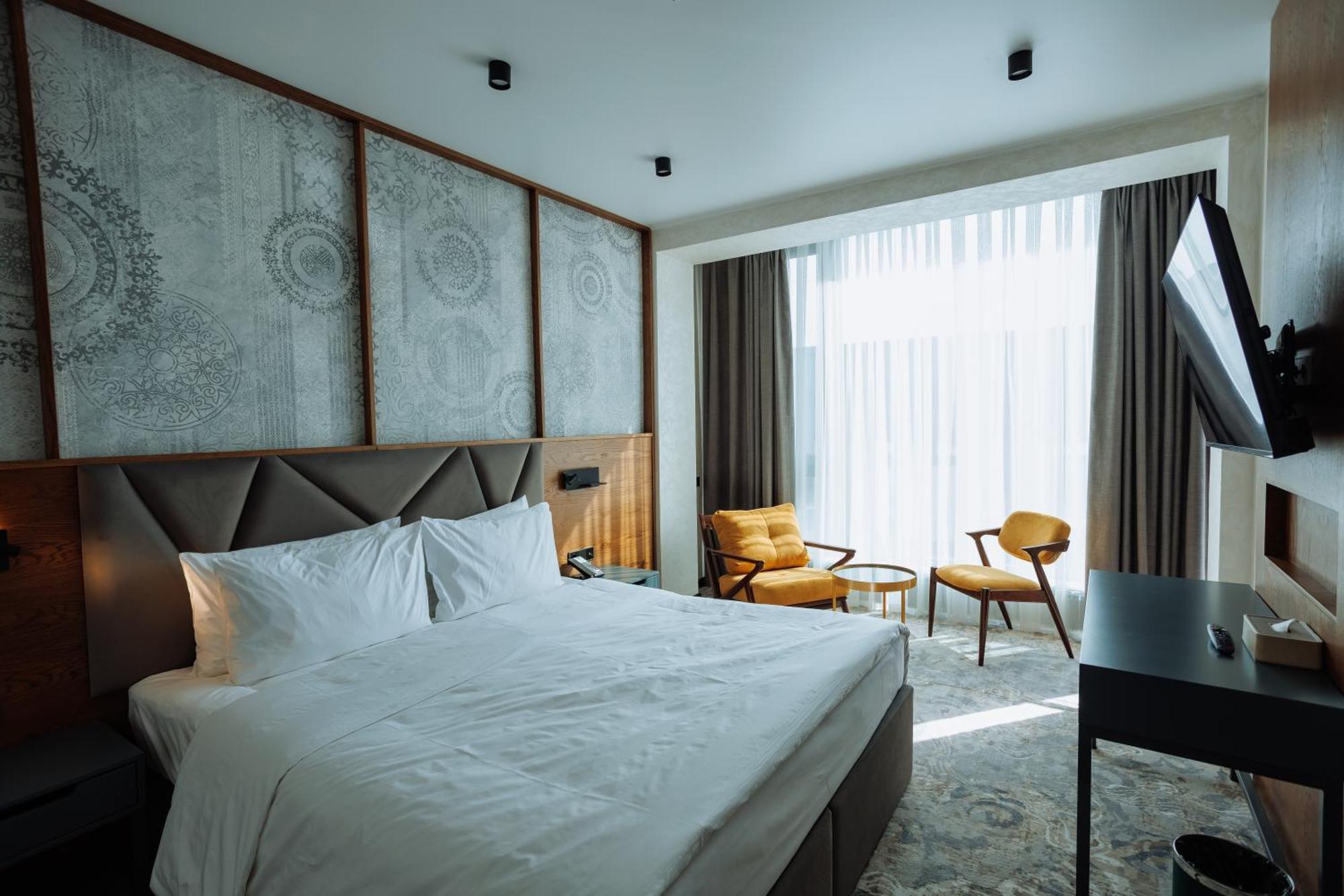 Aurum Garden Hotel Szymkent Zewnętrze zdjęcie