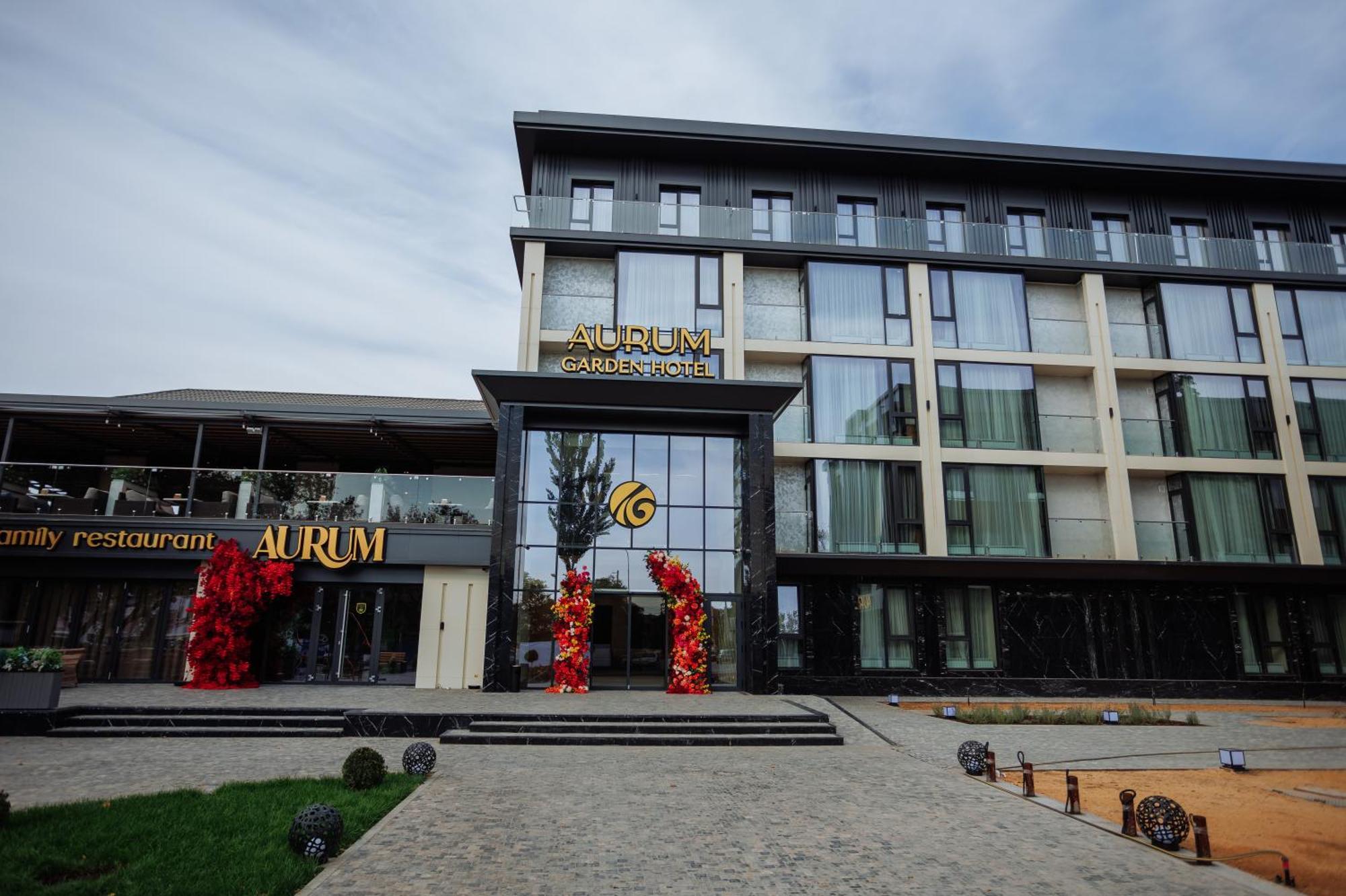 Aurum Garden Hotel Szymkent Zewnętrze zdjęcie