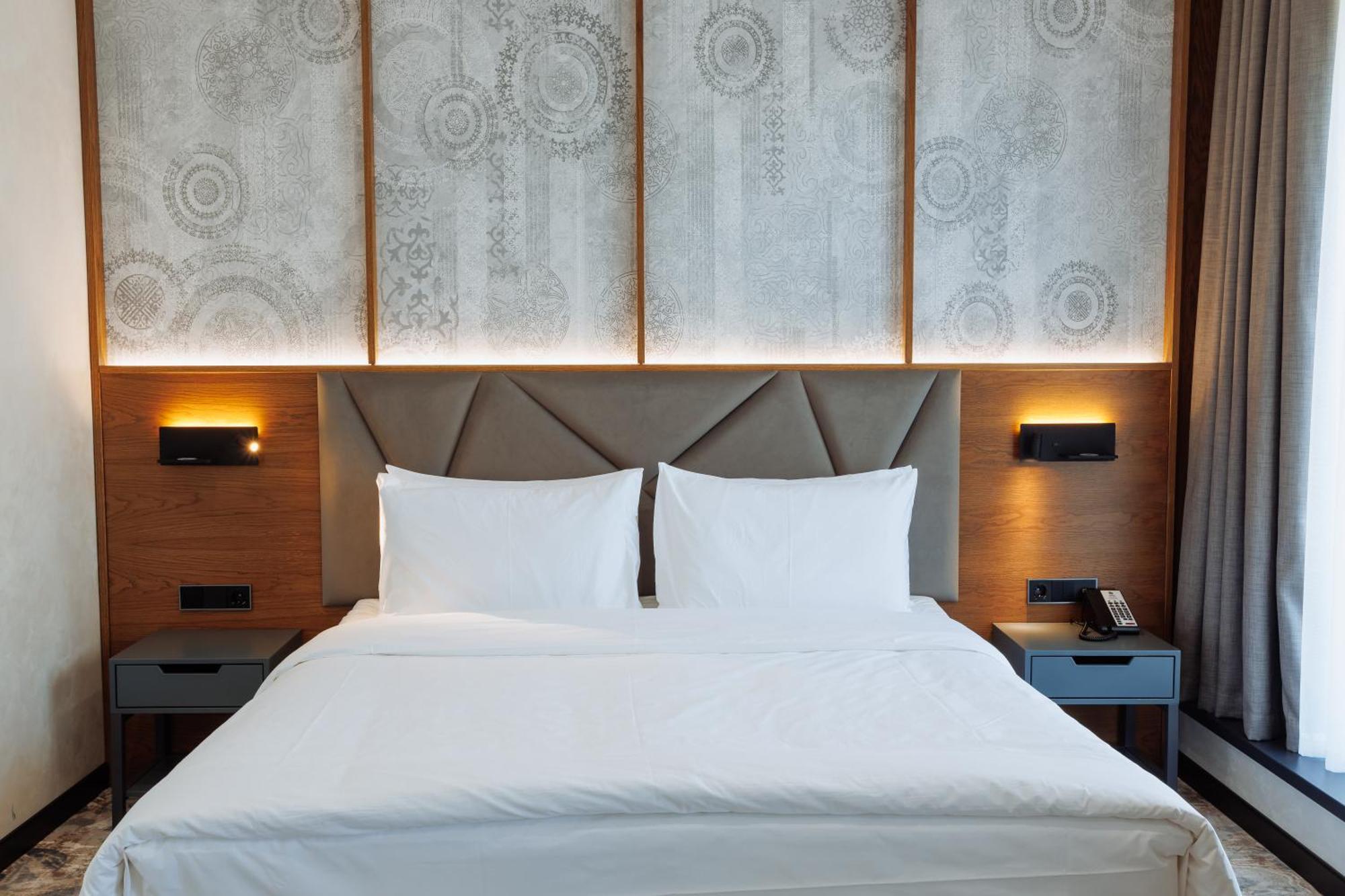 Aurum Garden Hotel Szymkent Zewnętrze zdjęcie
