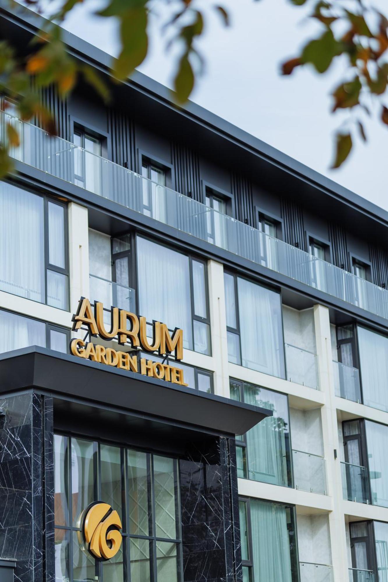 Aurum Garden Hotel Szymkent Zewnętrze zdjęcie