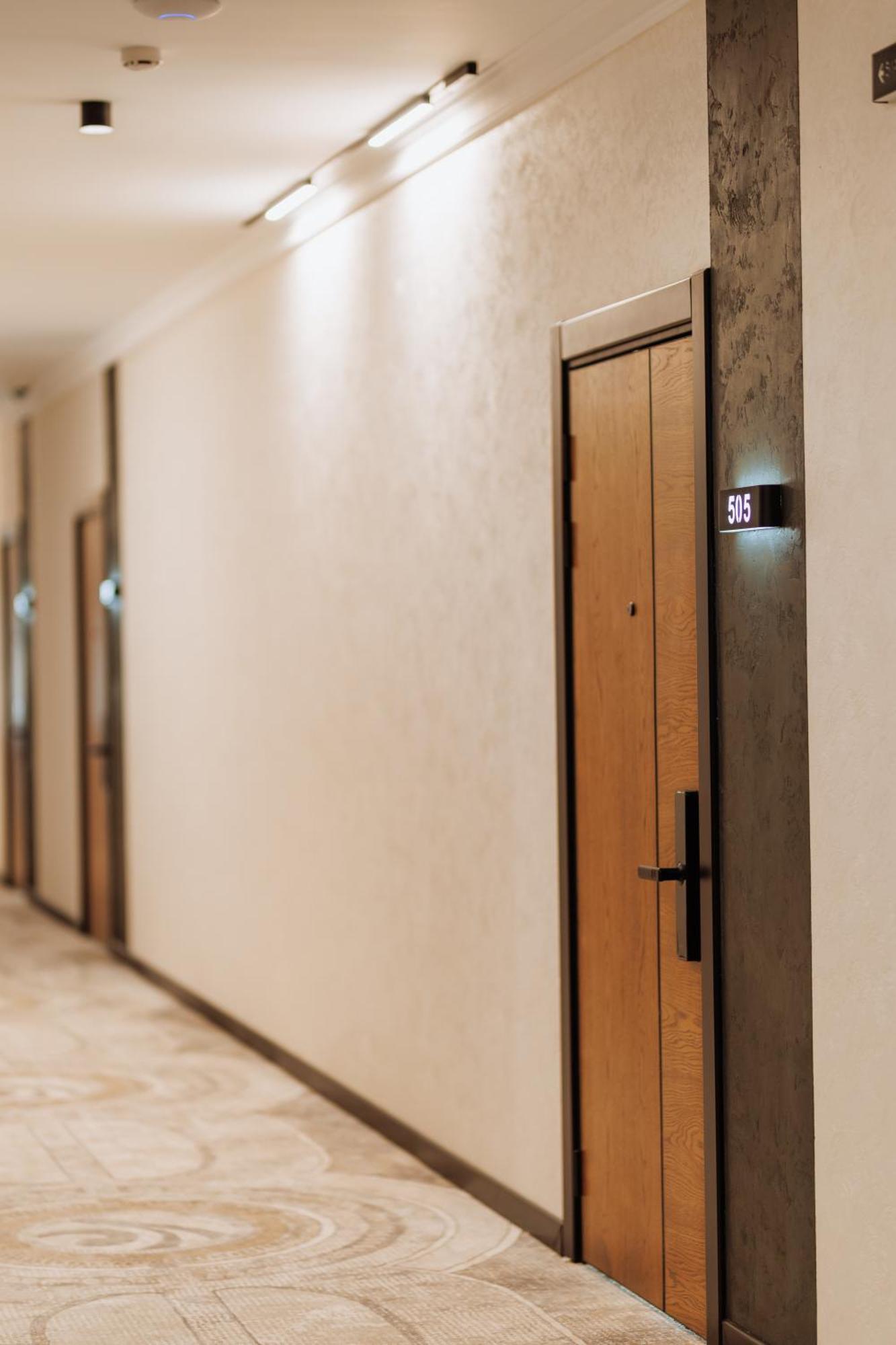 Aurum Garden Hotel Szymkent Zewnętrze zdjęcie