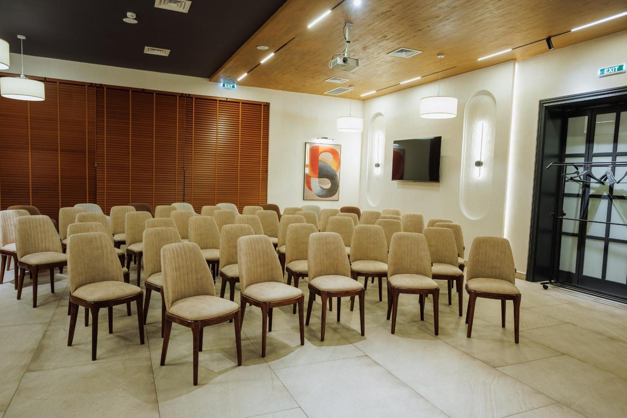 Aurum Garden Hotel Szymkent Zewnętrze zdjęcie